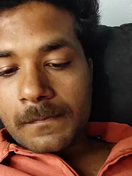 Cummt boy online show from February 21, 2026, 12:06 pm