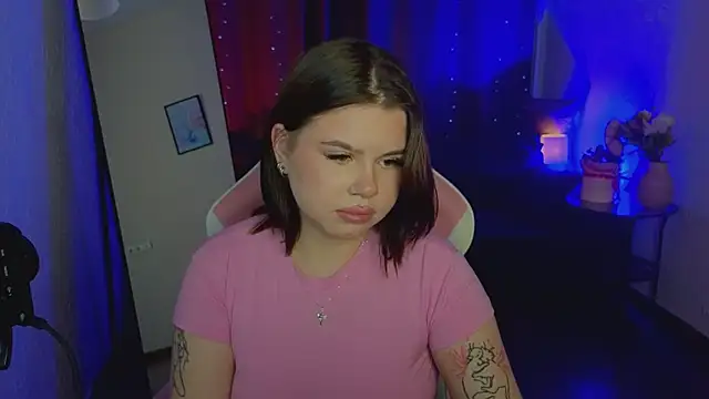 Snapshot of Monica_Dacher chatting on February 25, 2026, 9:46 pm Monica Dacher online show from February 25, 2026, 9:46 pm