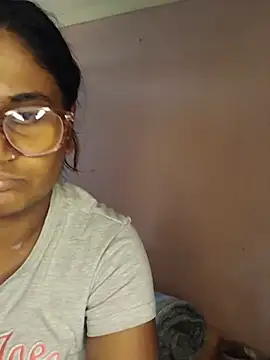 Snapshot of indianstrawberrylips4u chatting on June 28, 2026, 1:50 pm indianstrawberrylips4u online show from June 28, 2026, 1:50 pm