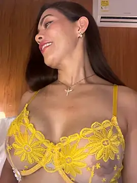 samanta 94 online show from June 9, 2026, 9:04 pm
