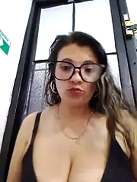 Snapshot of SKARLET_KOVA chatting on April 12, 2026, 1:10 am SKARLET KOVA online show from April 12, 2026, 1:10 am