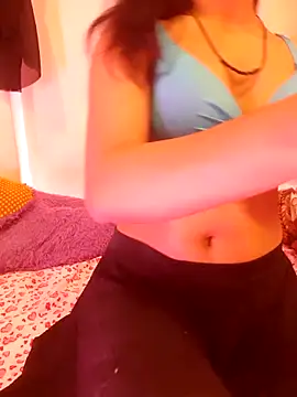 Cute-Sanvii online show from March 17, 2026, 6:33 pm