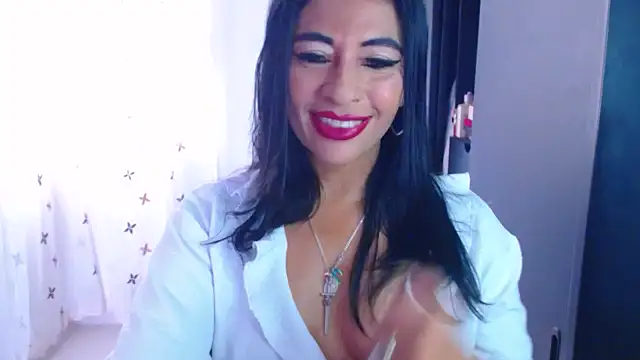 Snapshot of Pame_Jackson chatting on April 3, 2026, 5:22 pm Pame Jackson online show from April 3, 2026, 5:22 pm