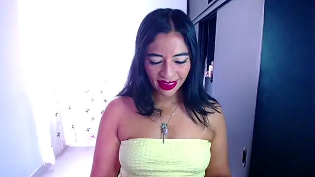 Snapshot of Pame_Jackson chatting on April 6, 2026, 5:14 pm Pame Jackson online show from April 6, 2026, 5:14 pm