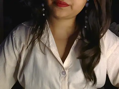 Snapshot of sassy_slut_69 chatting on May 28, 2026, 4:43 am sassy slut 69 online show from May 28, 2026, 4:43 am