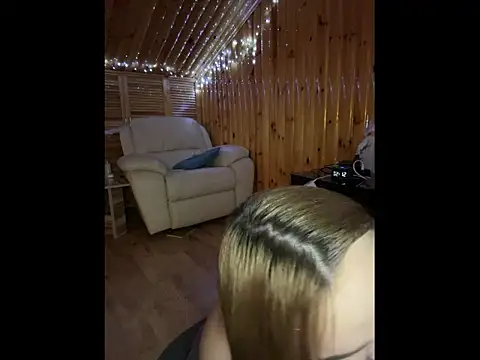 AnessaXrose online show from April 2, 2026, 11:13 pm