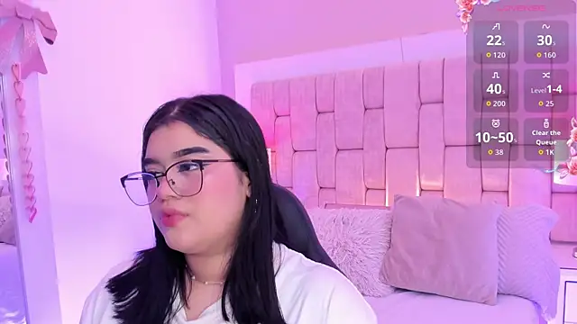 Snapshot of AnniJones chatting on April 5, 2026, 2:53 am AnniJones online show from April 5, 2026, 2:53 am