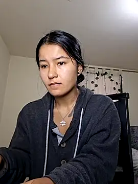 Miiia a online show from February 21, 2026, 3:57 pm