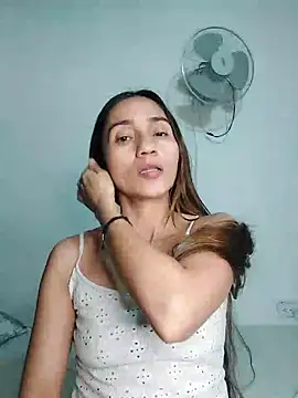 Snapshot of isaa- chatting on March 5, 2026, 7:21 pm isaa- online show from March 5, 2026, 7:21 pm