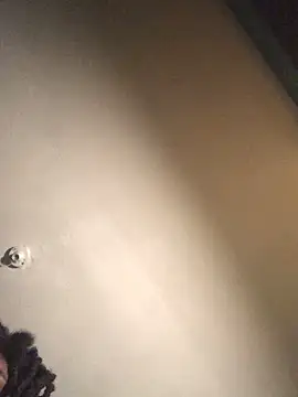 Keishiecakes online show from April 18, 2026, 7:23 am