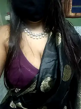 Sakshi big boobs online show from February 20, 2026, 11:11 am