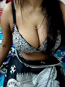 Sakshi big boobs online show from February 25, 2026, 6:56 am