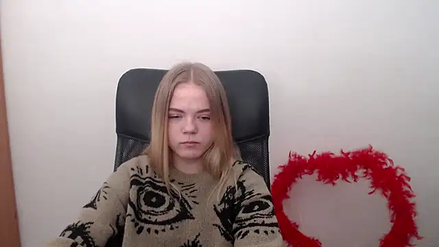 FoxiLana online show from February 23, 2026, 8:12 am