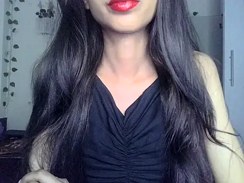 SIKSHA SINGH online show from April 3, 2026, 5:55 pm