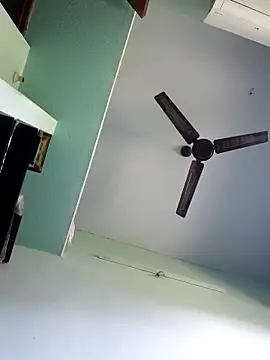 Snapshot of Abikannan96 chatting on April 1, 2026, 11:33 am Abikannan96 online show from April 1, 2026, 11:33 am