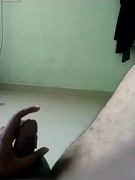 Snapshot of Abikannan96 chatting on April 14, 2026, 10:21 am Abikannan96 online show from April 14, 2026, 10:21 am