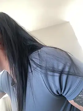 Destinylovex online show from April 29, 2026, 8:07 am