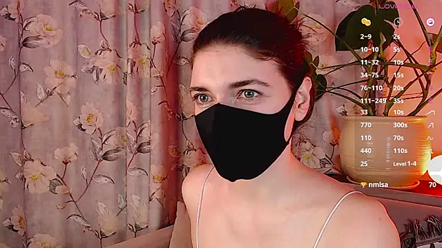 Snapshot of Ruby_04 chatting on February 27, 2026, 7:47 pm Ruby 04 online show from February 27, 2026, 7:47 pm