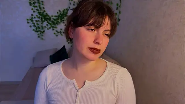 Snapshot of rinamandarina chatting on May 18, 2026, 4:46 pm rinamandarina online show from May 18, 2026, 4:46 pm