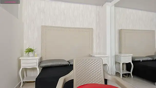 FernandaAvilax online show from March 16, 2026, 5:44 am