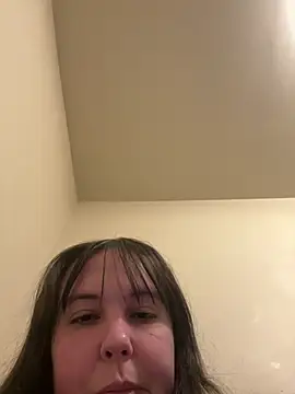 h oney4411 online show from March 15, 2026, 2:12 pm