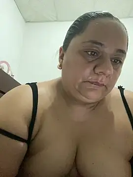 Snapshot of Melanny69x chatting on February 25, 2026, 10:36 am Melanny69x online show from February 25, 2026, 10:36 am