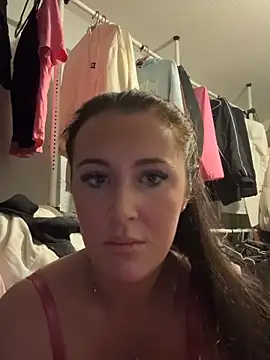 Snapshot of PinkVelvetx chatting on February 21, 2026, 7:15 pm PinkVelvetx online show from February 21, 2026, 7:15 pm