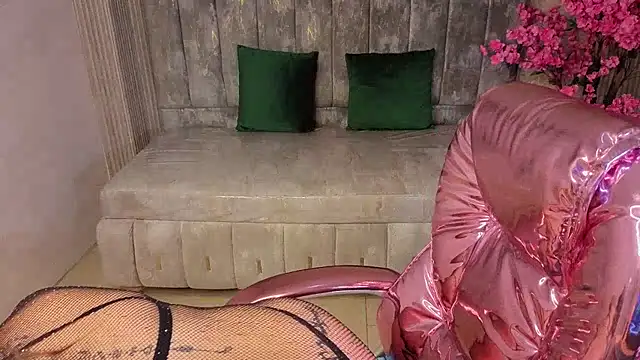 Snapshot of sharyth19_s chatting on February 23, 2026, 8:17 pm sharyth19 s online show from February 23, 2026, 8:17 pm