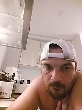 morenitoymorena online show from April 11, 2026, 6:56 pm