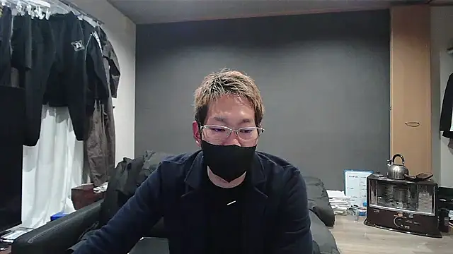 ryuaaaaa online show from March 1, 2026, 4:42 pm