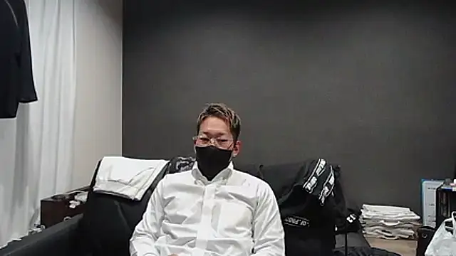 ryuaaaaa online show from March 19, 2026, 4:27 am