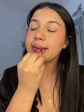 Snapshot of scarleth_marquezz chatting on May 17, 2026, 3:15 am scarleth marquezz online show from May 17, 2026, 3:15 am