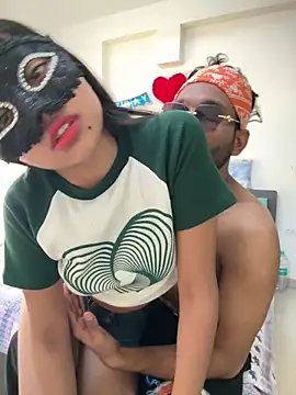 Snapshot of sizzler_hotz chatting on February 22, 2026, 10:36 am sizzler hotz online show from February 22, 2026, 10:36 am