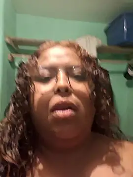 Snapshot of kittxxx chatting on March 13, 2026, 3:24 am kittxxx online show from March 13, 2026, 3:24 am