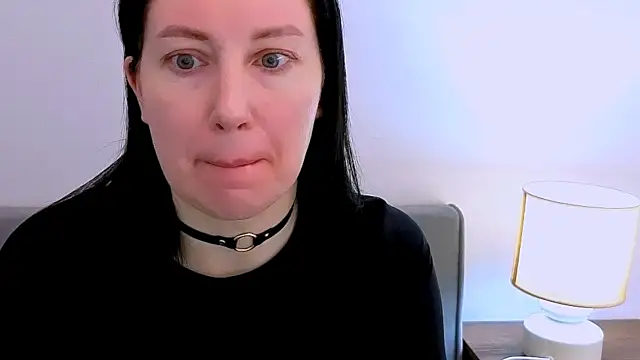 Snapshot of MiaFair chatting on February 28, 2026, 6:36 am MiaFair online show from February 28, 2026, 6:36 am