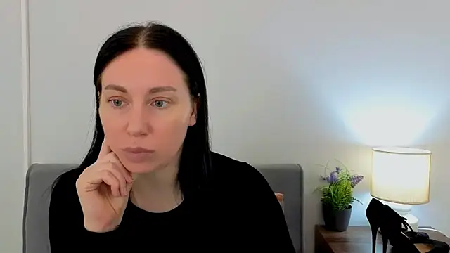 MiaFair online show from March 24, 2026, 4:12 pm