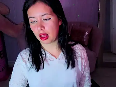 Snapshot of Kylia_a chatting on February 26, 2026, 7:57 pm Kylia a online show from February 26, 2026, 7:57 pm