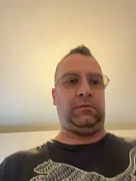 Snapshot of cristian_anal88 chatting on February 19, 2026, 10:11 am cristian anal88 online show from February 19, 2026, 10:11 am