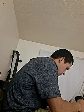 gueboloco2626 online show from March 7, 2026, 3:36 am