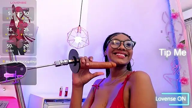 Candyhot79 online show from June 18, 2026, 8:13 pm