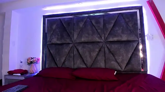 Miia Grey  online show from February 26, 2026, 12:48 pm