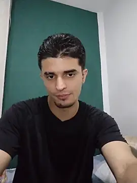 SebastianSkyler online show from April 14, 2026, 9:48 am