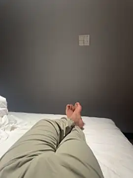 zhuendong000001 online show from March 31, 2026, 2:28 pm