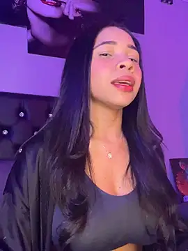 AmberBronw online show from March 17, 2026, 8:12 pm