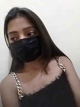 Miss  hotty online show from April 7, 2026, 4:57 am