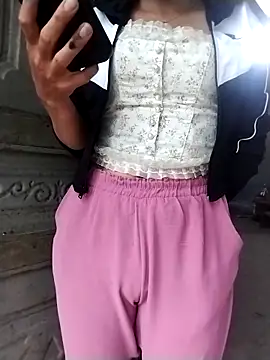 Snapshot of ngocbao11 chatting on March 15, 2026, 12:38 am ngocbao11 online show from March 15, 2026, 12:38 am