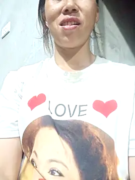 jangcute11 online show from April 13, 2026, 12:54 pm