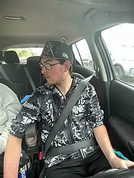 bigdickens69BWC online show from April 29, 2026, 11:33 pm