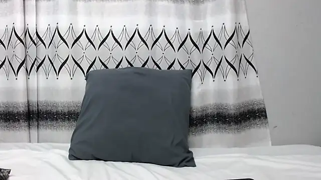 Snapshot of CrazeAss chatting on March 19, 2026, 6:23 pm CrazeAss online show from March 19, 2026, 6:23 pm