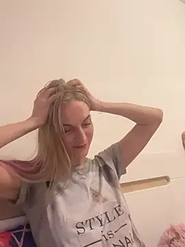 Faiiry  online show from February 19, 2026, 6:48 pm